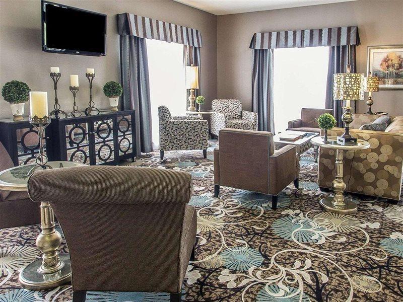 Comfort Suites Hudson I-94 Buitenkant foto