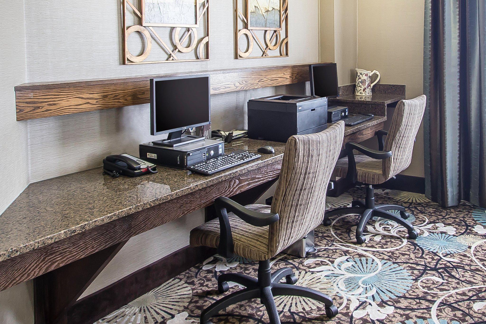 Comfort Suites Hudson I-94 Buitenkant foto