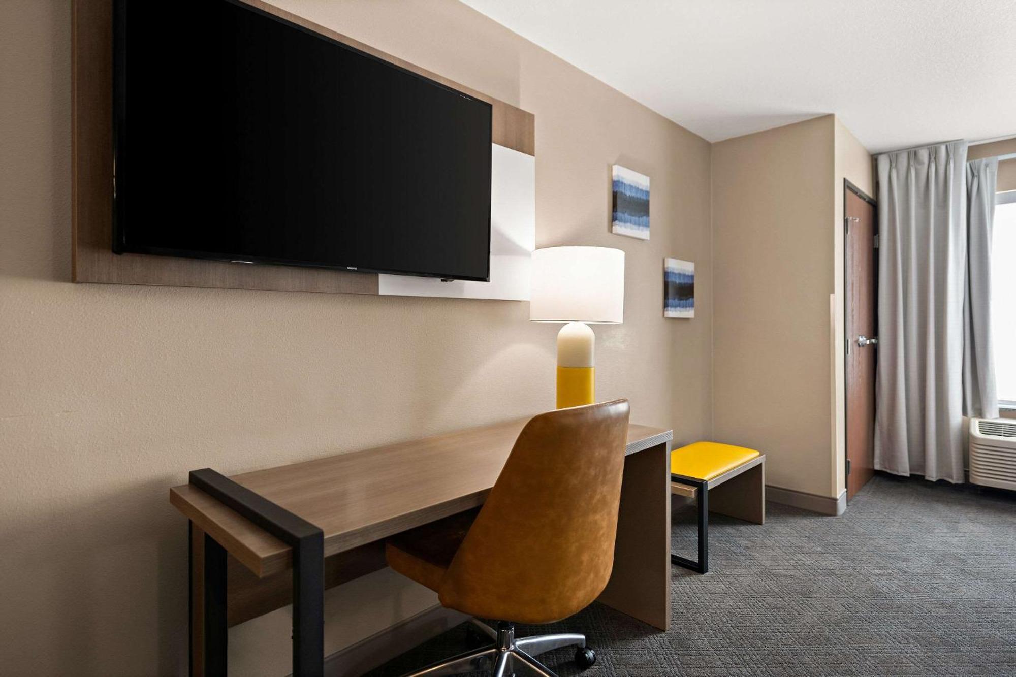 Comfort Suites Hudson I-94 Buitenkant foto