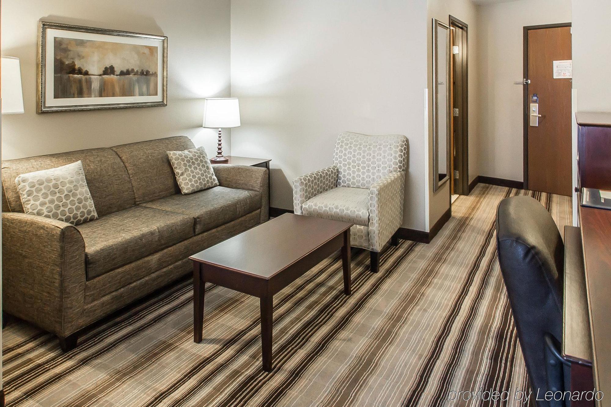 Comfort Suites Hudson I-94 Buitenkant foto